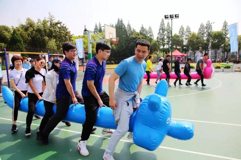 上海市社區(qū)<a href=http://m.hjlhqqhx.cn target=_blank class=infotextkey>健身</a>俱樂部