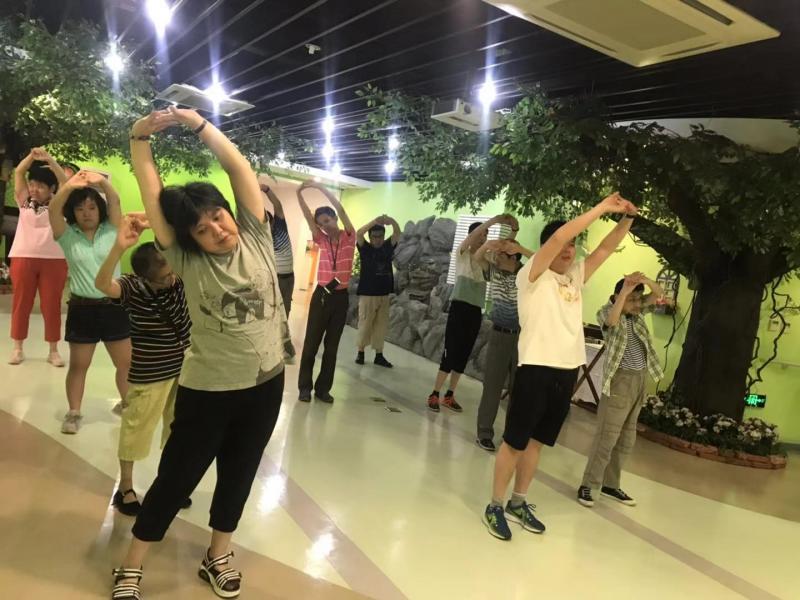 上海市社區(qū)<a href=http://m.hjlhqqhx.cn target=_blank class=infotextkey>健身</a>俱樂部