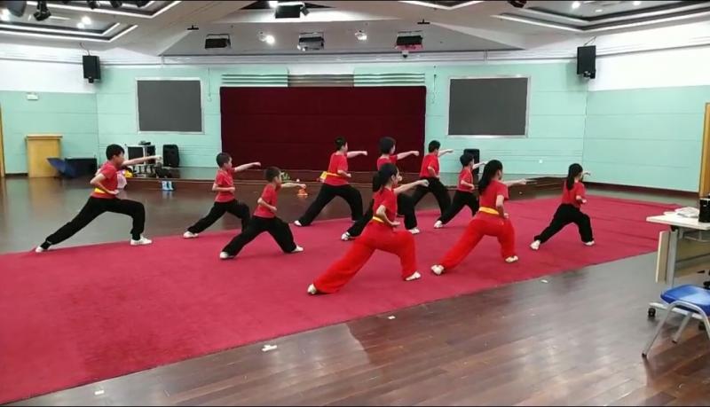 上海市社區(qū)<a href=http://m.hjlhqqhx.cn target=_blank class=infotextkey>健身</a>俱樂部 上海市社區(qū)<a href=http://m.hjlhqqhx.cn target=_blank class=infotextkey>健身</a>俱樂部