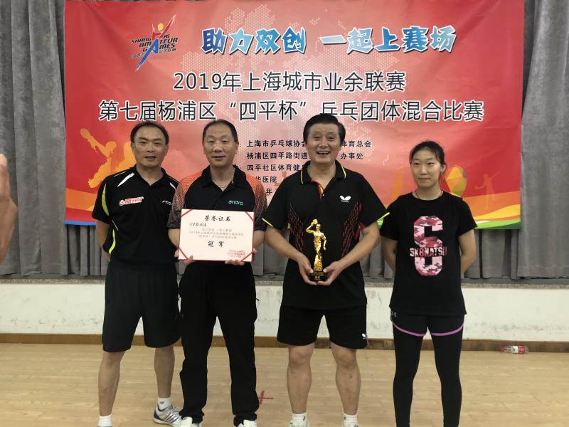 上海市社區(qū)<a href=http://m.hjlhqqhx.cn target=_blank class=infotextkey>健身</a>俱樂部 上海市社區(qū)<a href=http://m.hjlhqqhx.cn target=_blank class=infotextkey>健身</a>俱樂部