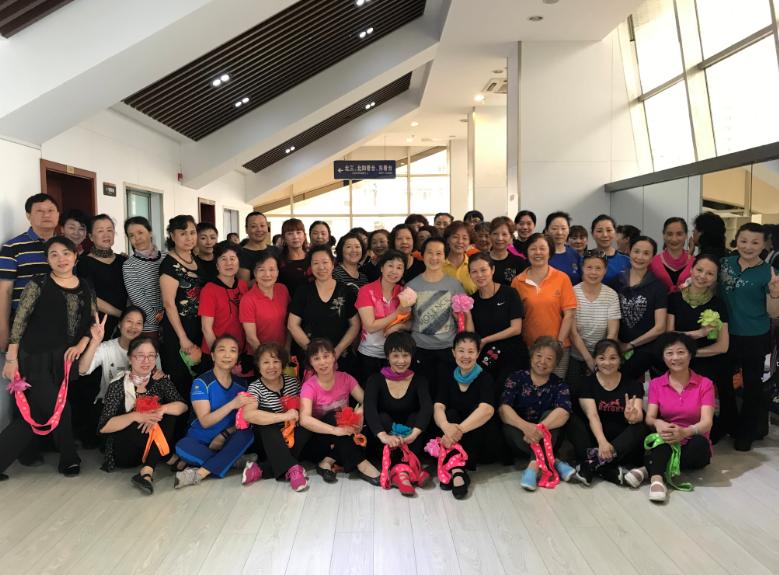 上海市社區(qū)<a href=http://m.hjlhqqhx.cn target=_blank class=infotextkey>健身</a>俱樂部