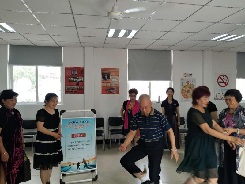 上海市社區(qū)<a href=http://m.hjlhqqhx.cn target=_blank class=infotextkey>健身</a>俱樂部