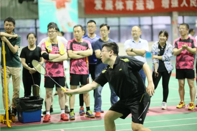 上海市社區(qū)<a href=http://m.hjlhqqhx.cn target=_blank class=infotextkey>健身</a>俱樂部