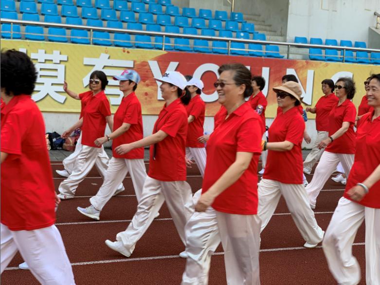 上海市社區(qū)<a href=http://m.hjlhqqhx.cn target=_blank class=infotextkey>健身</a>俱樂部