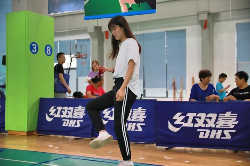 上海市社區(qū)<a href=http://m.hjlhqqhx.cn target=_blank class=infotextkey>健身</a>俱樂部