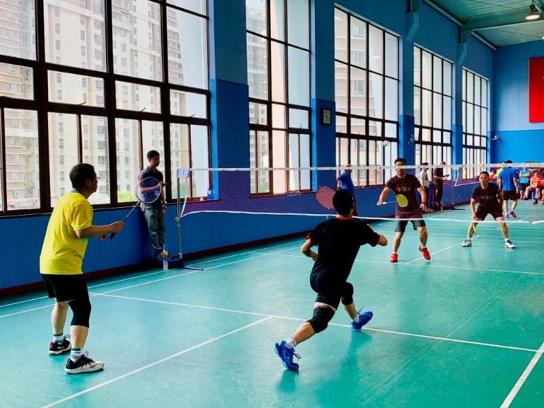 上海市社區(qū)<a href=http://m.hjlhqqhx.cn target=_blank class=infotextkey>健身</a>俱樂部