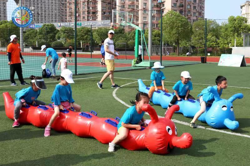 上海市社區(qū)<a href=http://m.hjlhqqhx.cn target=_blank class=infotextkey>健身</a>俱樂部 上海市社區(qū)<a href=http://m.hjlhqqhx.cn target=_blank class=infotextkey>健身</a>俱樂部