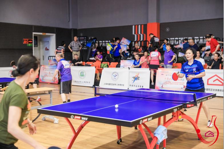 上海市社區(qū)<a href=http://m.hjlhqqhx.cn target=_blank class=infotextkey>健身</a>俱樂(lè)部 上海市社區(qū)<a href=http://m.hjlhqqhx.cn target=_blank class=infotextkey>健身</a>俱樂(lè)部