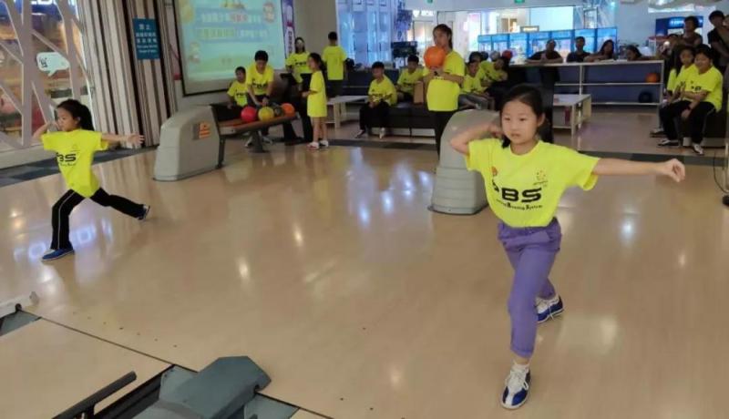 上海市社區(qū)<a href=http://m.hjlhqqhx.cn target=_blank class=infotextkey>健身</a>俱樂部