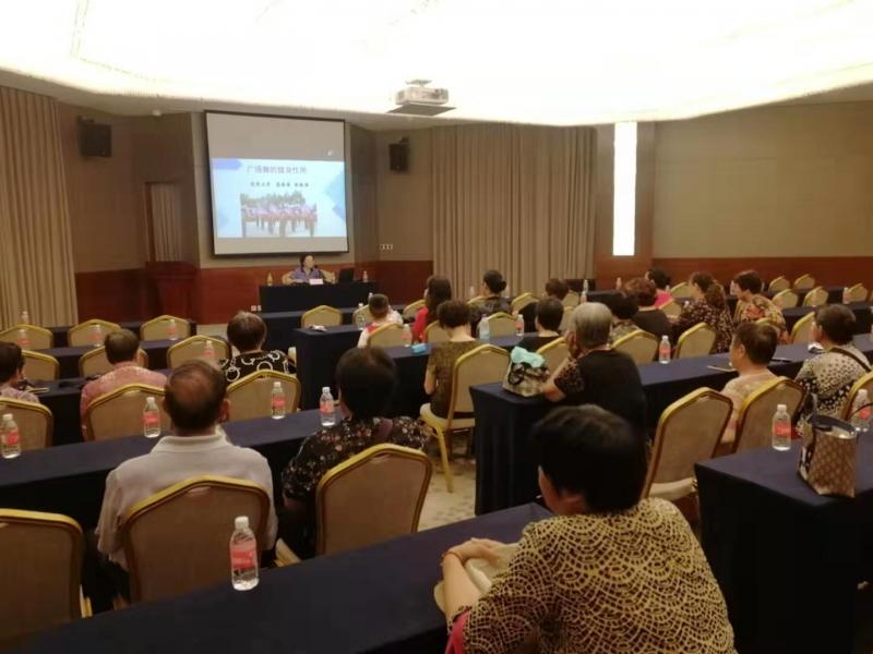 上海市社區(qū)<a href=http://m.hjlhqqhx.cn target=_blank class=infotextkey>健身</a>俱樂部