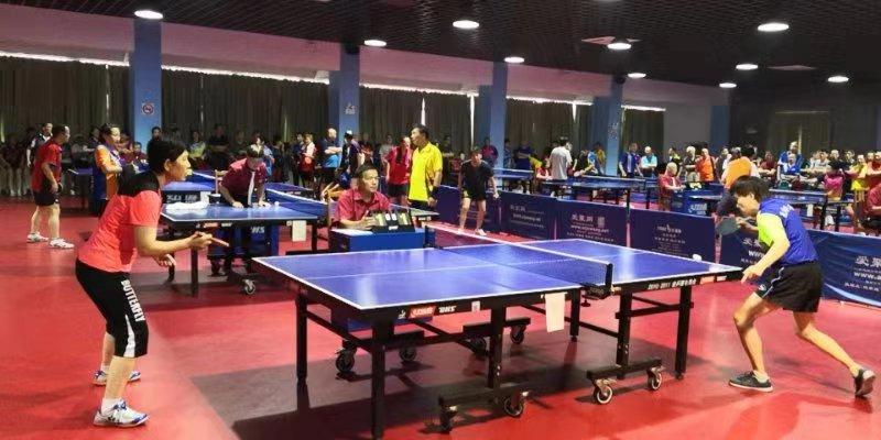 上海市社區(qū)<a href=http://m.hjlhqqhx.cn target=_blank class=infotextkey>健身</a>俱樂(lè)部