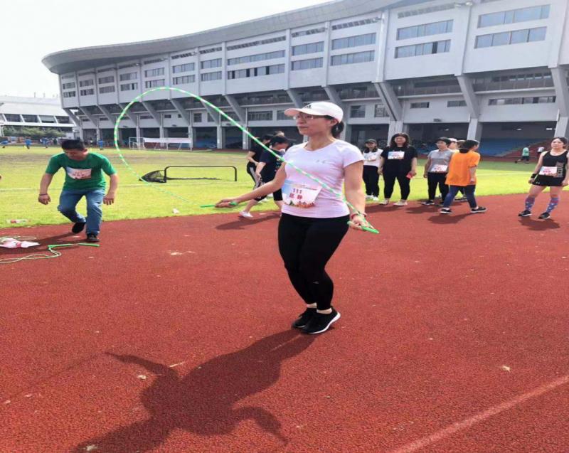 上海市社區(qū)<a href=http://m.hjlhqqhx.cn target=_blank class=infotextkey>健身</a>俱樂(lè)部