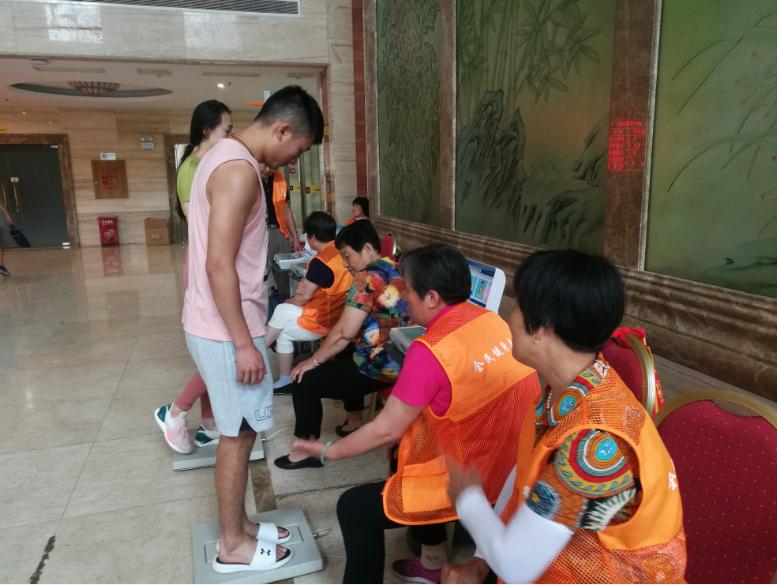 上海市社區(qū)<a href=http://m.hjlhqqhx.cn target=_blank class=infotextkey>健身</a>俱樂部