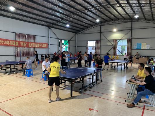 上海市社區(qū)<a href=http://m.hjlhqqhx.cn target=_blank class=infotextkey>健身</a>俱樂部