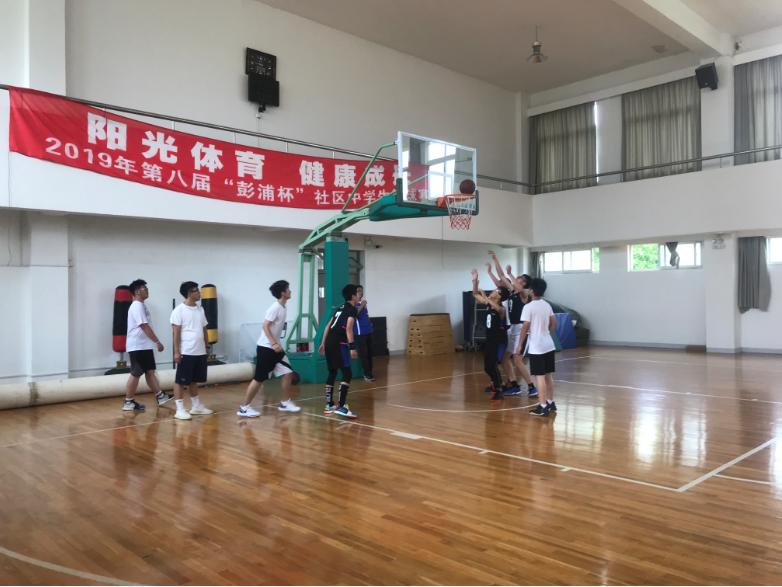 上海市社區(qū)<a href=http://m.hjlhqqhx.cn target=_blank class=infotextkey>健身</a>俱樂部