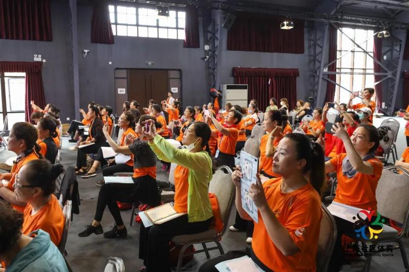 上海市社區(qū)<a href=http://m.hjlhqqhx.cn target=_blank class=infotextkey>健身</a>俱樂部