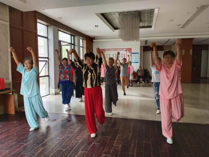 上海市社區(qū)<a href=http://m.hjlhqqhx.cn target=_blank class=infotextkey>健身</a>俱樂部