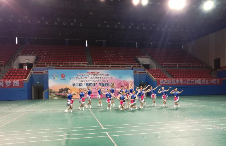 上海市社區(qū)<a href=http://m.hjlhqqhx.cn target=_blank class=infotextkey>健身</a>俱樂部 上海市社區(qū)<a href=http://m.hjlhqqhx.cn target=_blank class=infotextkey>健身</a>俱樂部