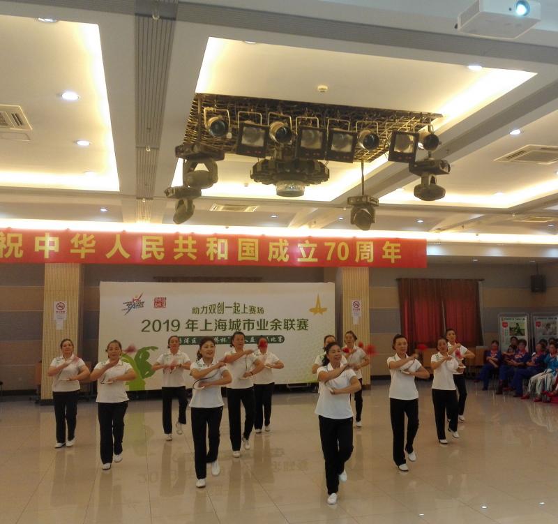 上海市社區(qū)<a href=http://m.hjlhqqhx.cn target=_blank class=infotextkey>健身</a>俱樂部