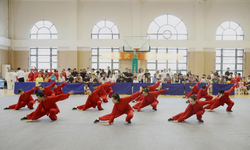 上海市社區(qū)<a href=http://m.hjlhqqhx.cn target=_blank class=infotextkey>健身</a>俱樂部