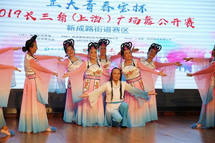 上海市社區(qū)<a href=http://m.hjlhqqhx.cn target=_blank class=infotextkey>健身</a>俱樂部 上海市社區(qū)<a href=http://m.hjlhqqhx.cn target=_blank class=infotextkey>健身</a>俱樂部