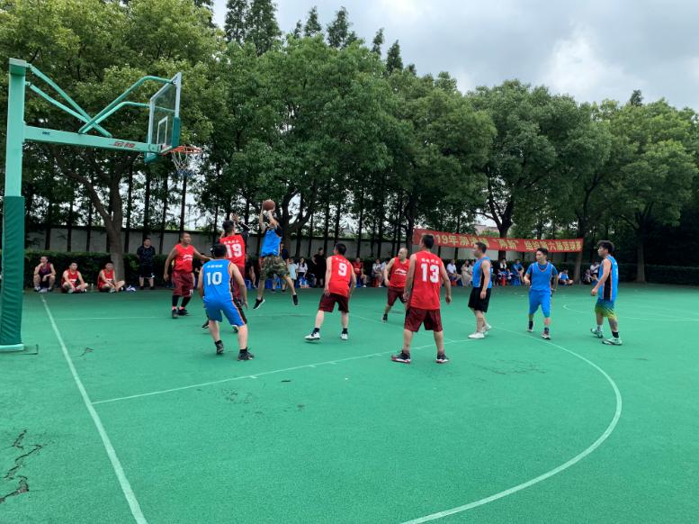 上海市社區(qū)<a href=http://m.hjlhqqhx.cn target=_blank class=infotextkey>健身</a>俱樂部