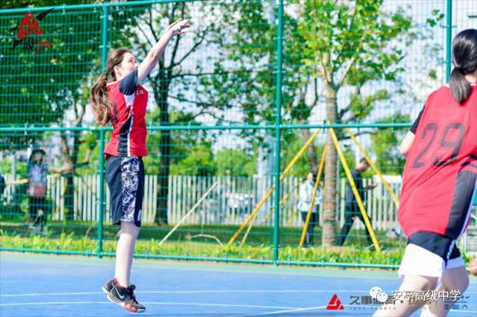 上海市社區(qū)<a href=http://m.hjlhqqhx.cn target=_blank class=infotextkey>健身</a>俱樂部 上海市社區(qū)<a href=http://m.hjlhqqhx.cn target=_blank class=infotextkey>健身</a>俱樂部