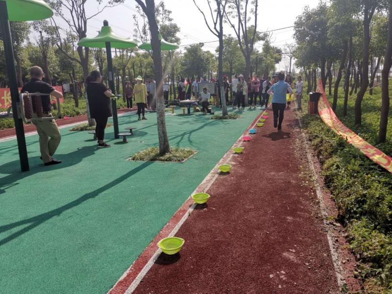 上海市社區(qū)<a href=http://m.hjlhqqhx.cn target=_blank class=infotextkey>健身</a>俱樂(lè)部