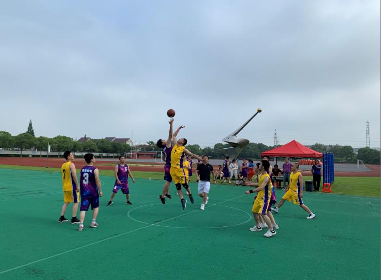 上海市社區(qū)<a href=http://m.hjlhqqhx.cn target=_blank class=infotextkey>健身</a>俱樂部