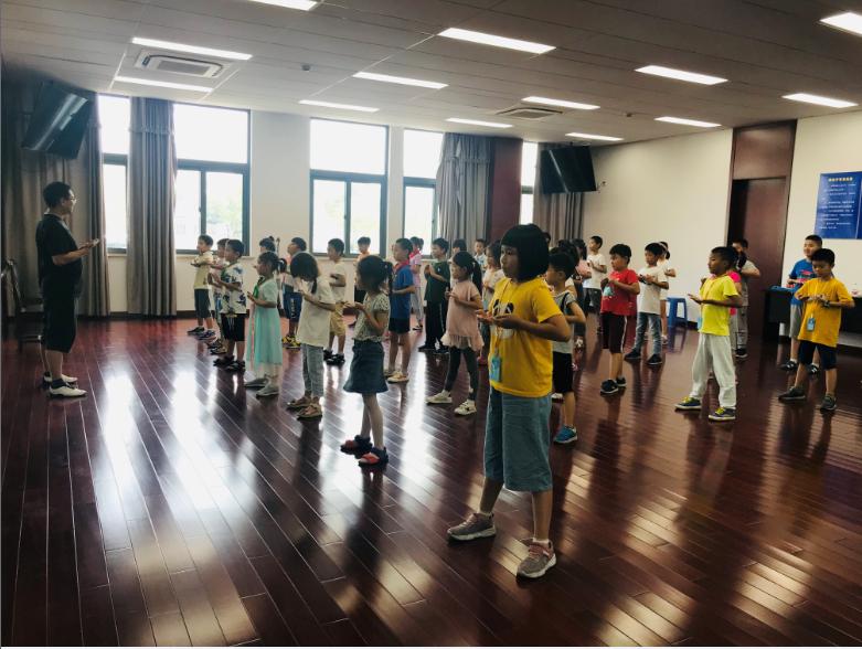 上海市社區(qū)<a href=http://m.hjlhqqhx.cn target=_blank class=infotextkey>健身</a>俱樂(lè)部