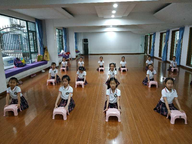 上海市社區(qū)<a href=http://m.hjlhqqhx.cn target=_blank class=infotextkey>健身</a>俱樂部 上海市社區(qū)<a href=http://m.hjlhqqhx.cn target=_blank class=infotextkey>健身</a>俱樂部