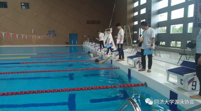 上海市社區(qū)<a href=http://m.hjlhqqhx.cn target=_blank class=infotextkey>健身</a>俱樂部