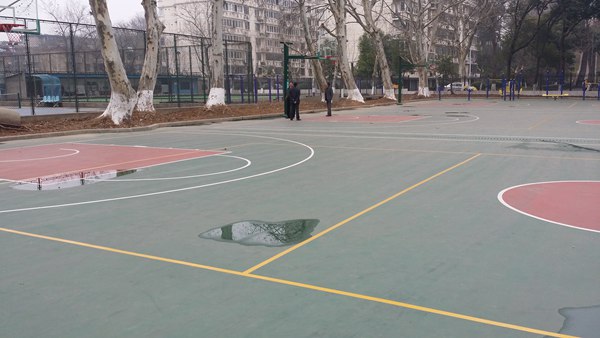 <a href=http://m.hjlhqqhx.cn target=_blank class=infotextkey>硅PU</a>籃球場