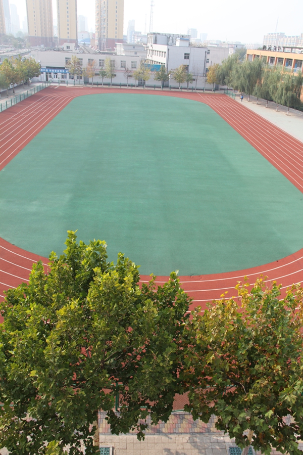 灤南第一實驗小學(xué)