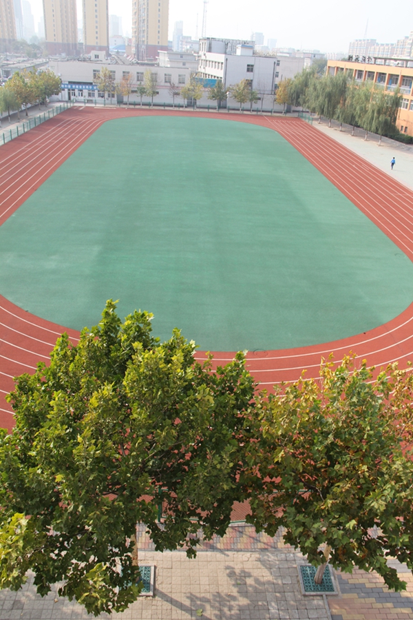 灤南第一實驗小學(xué)