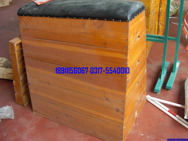 五節(jié)、七節(jié)跳箱