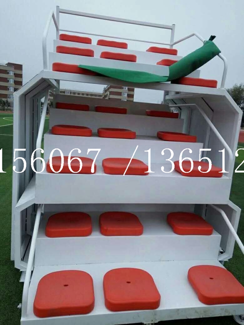 27座伸縮式終點裁判臺