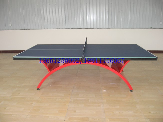 室內(nèi)乒乓球臺(tái)