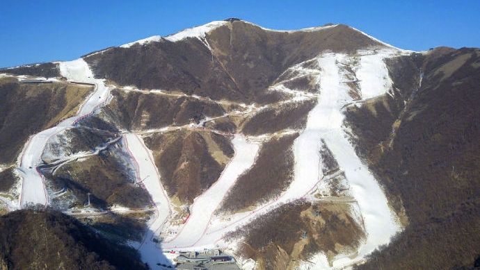 【冬奧】國(guó)家高山滑雪中心啟動(dòng)北京冬奧會(huì)造雪工作