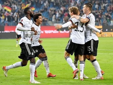 【世預(yù)賽】德國(guó)邁開連勝步伐，有望提前晉級(jí)世界杯決賽圈