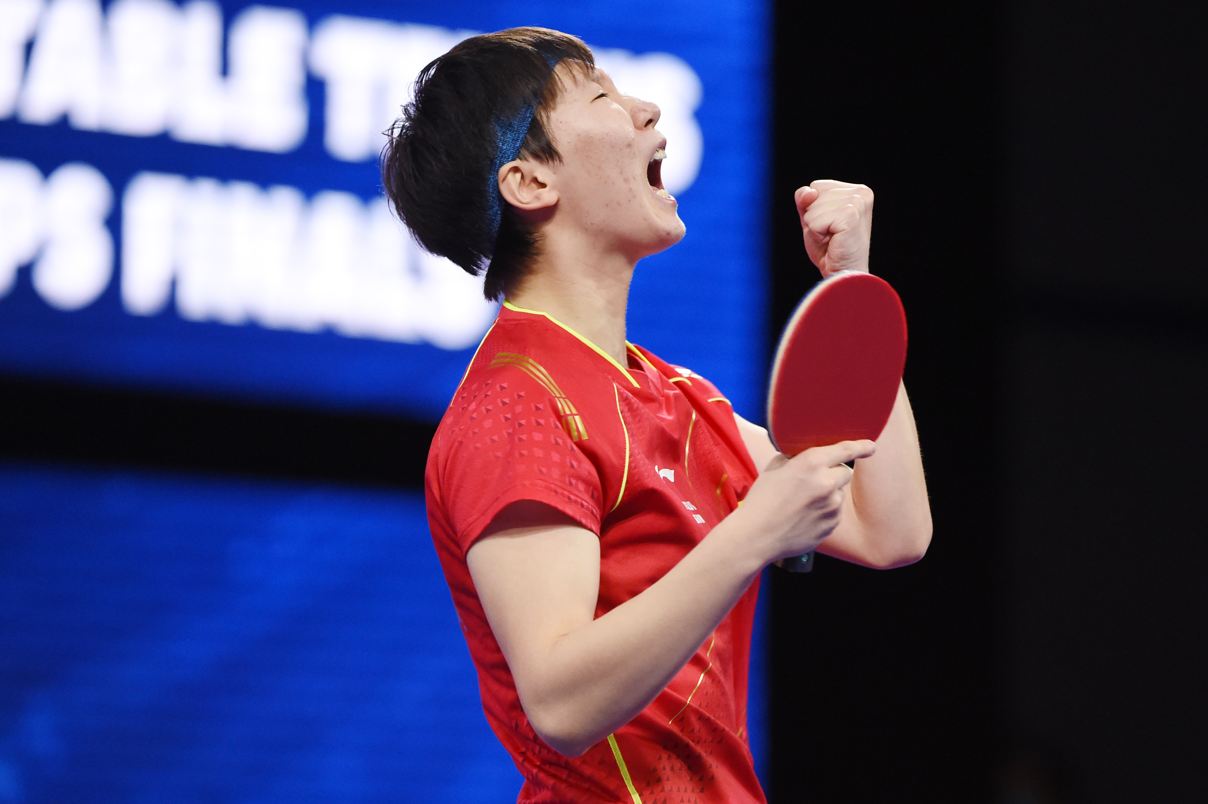 【世乒賽】王曼昱首奪世乒賽女單冠軍，口誤無論是我贏還是莎莎輸