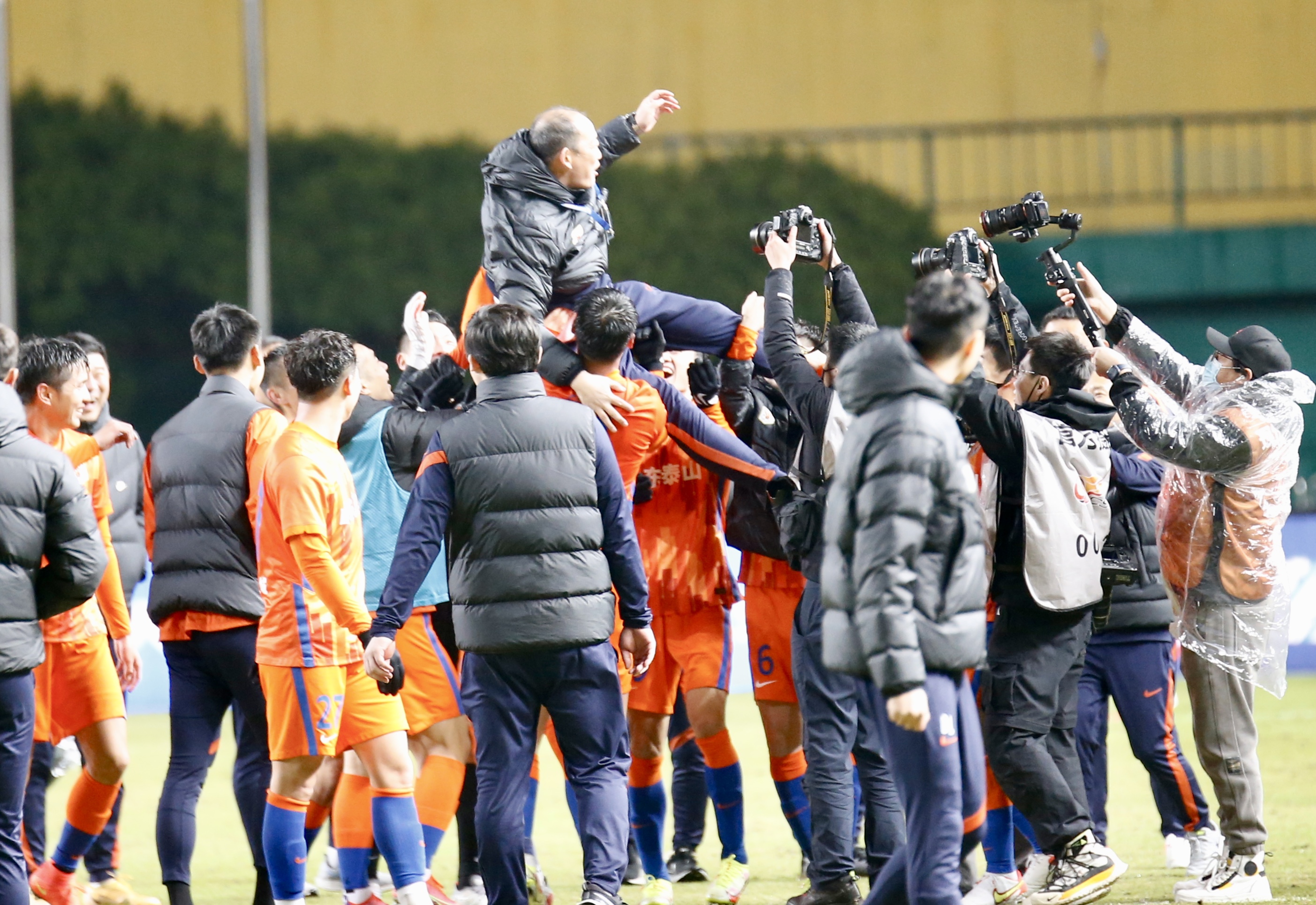 【中超觀察】山東泰山奪冠啟示：“股改”決定中國職業(yè)足球生死