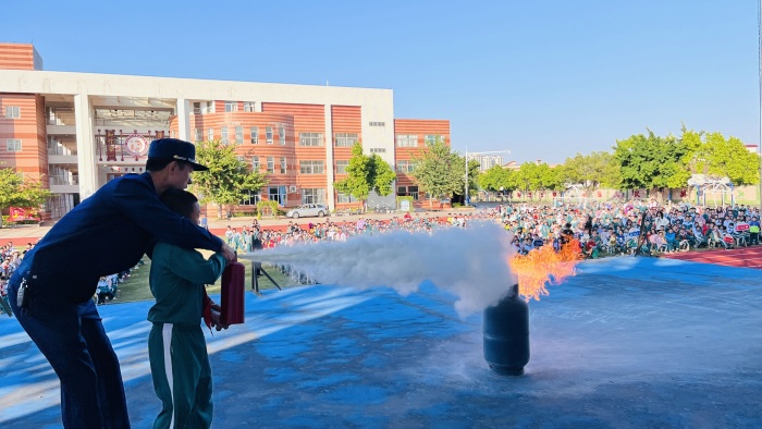 消防安全知識主題教育講座 (28).jpg