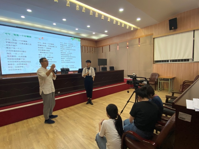 妙言語藝班嘉賓現(xiàn)場(chǎng)講解
