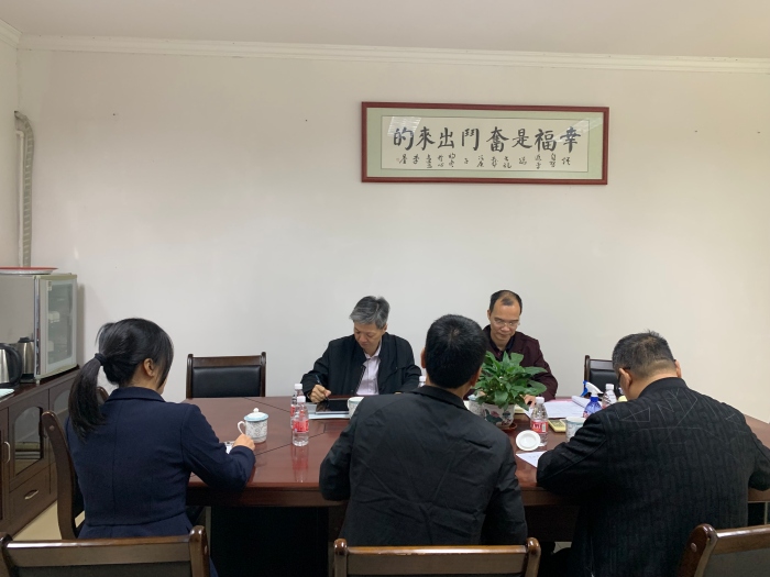 調(diào)研指導(dǎo)，推進示范校建設(shè)