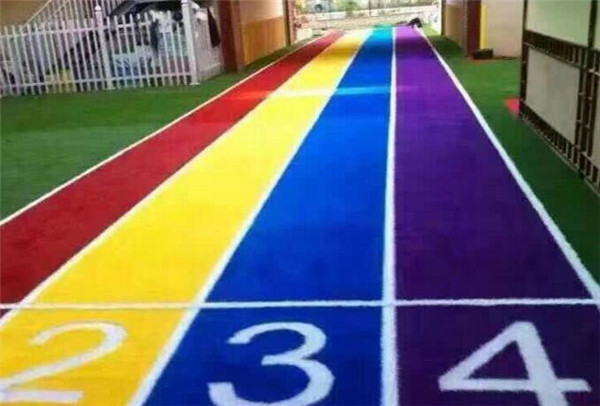 環(huán)保無(wú)毒EPDM<a href=http://m.hjlhqqhx.cn target=_blank class=infotextkey>塑膠跑道</a>