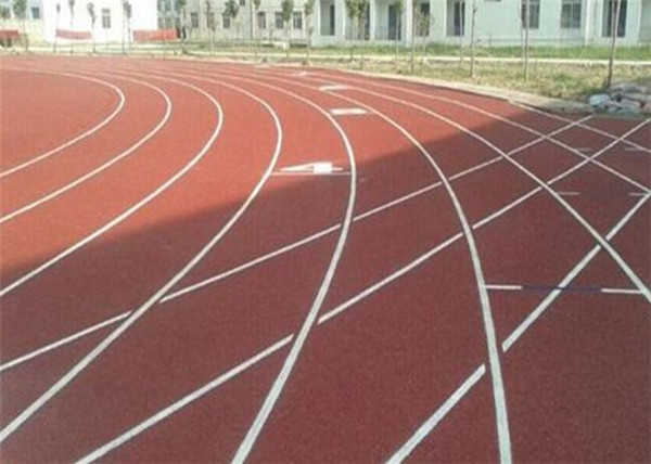 操場<a href=http://m.hjlhqqhx.cn target=_blank class=infotextkey>塑膠跑道</a>