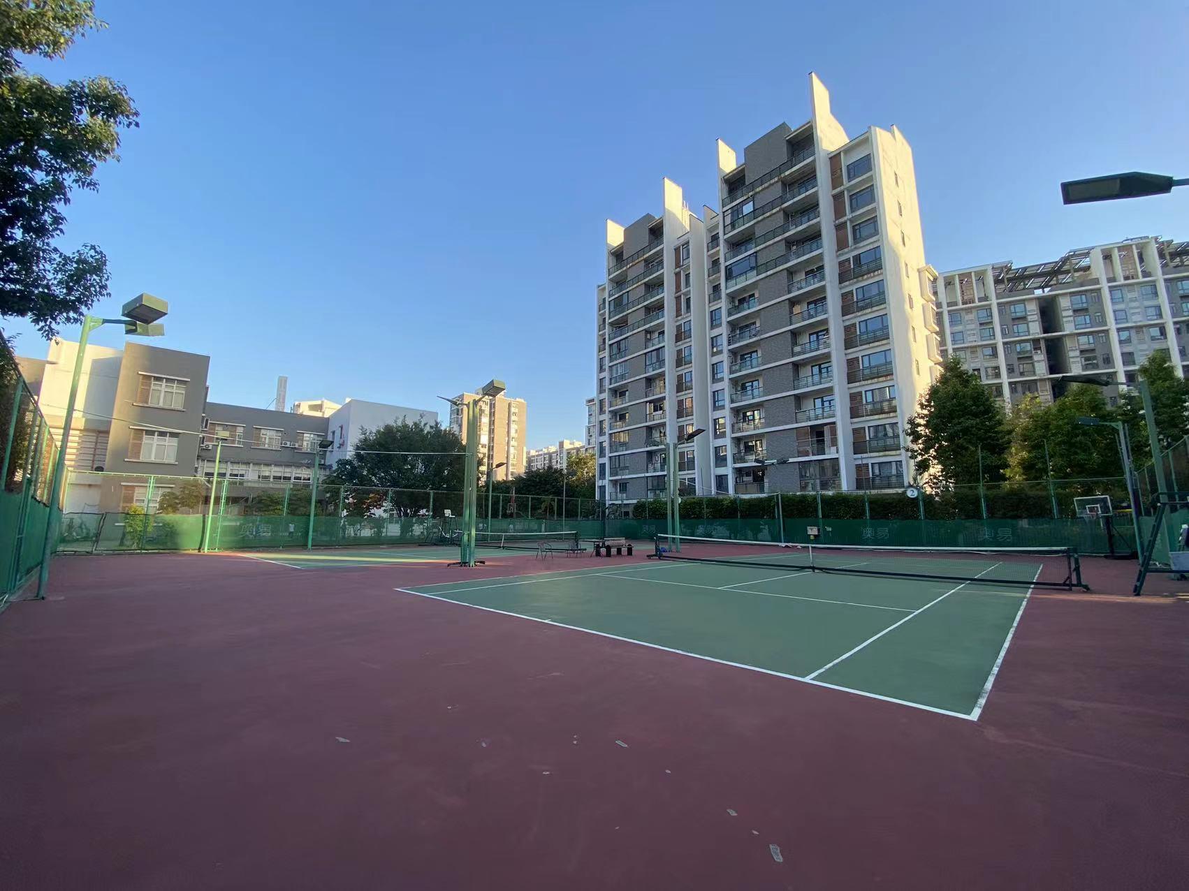 亞運(yùn)城運(yùn)動(dòng)員村網(wǎng)球場(chǎng)