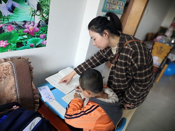 開發(fā)區(qū)中心小學：送教上門，溫暖到家