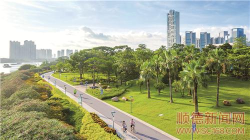 綠起來(lái)的城市 慢下來(lái)的時(shí)光